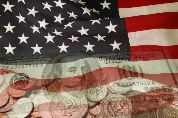 Госдолг США огромен, рухнет ли экономика США?